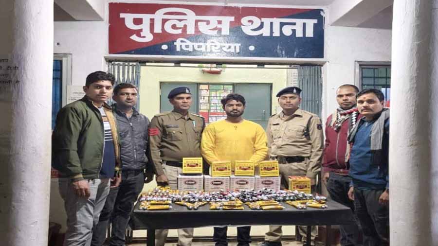 नशे के कारोबार पर पुलिस ने कसा शिकंजा, 202 नग सोल्यूशन ट्यूब बरामद, आरोपी गिरफ्तार